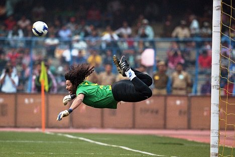 Legenda Kolombia Ulangi Aksi &Acirc;&acute;Tendangan Kepiting&Acirc;&acute; di India